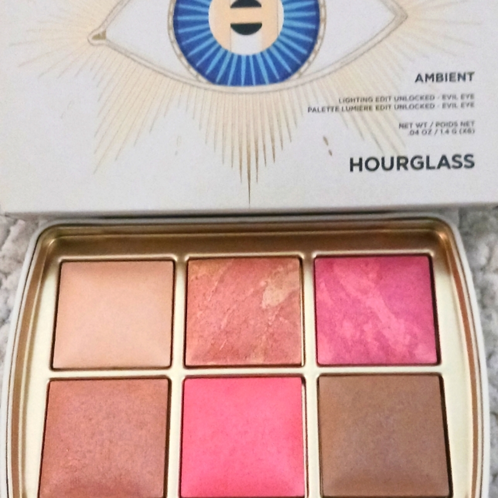 Hourglass ambient evil eye palette